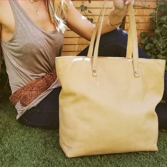 American Leather Company Handbags - NASHVILLE Vachetta Genuine Leather Tote Bag NWT